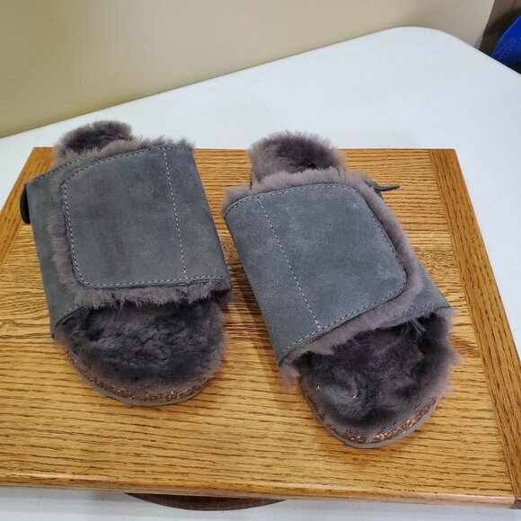 Eddie Bauer Adult Slippers Size M7 Gray Faux Fur Firelight Adjustable Soft Slide - Picture 1 of 8